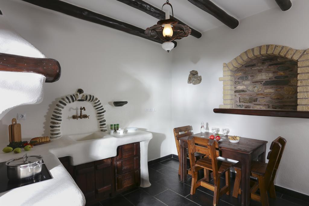 Astrolithos Boutique Hotel Monemvasia Phòng bức ảnh