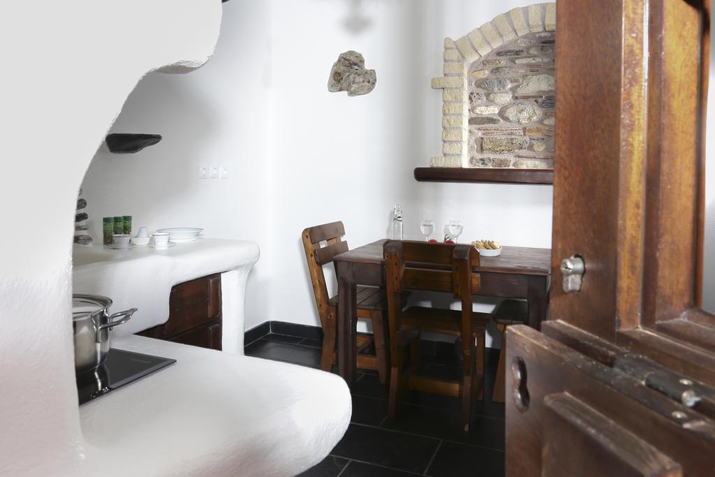 Astrolithos Boutique Hotel Monemvasia Phòng bức ảnh